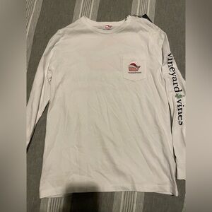 Vineyard Vines Whale & Tree Long Sleeve Pocket Tee Christmas